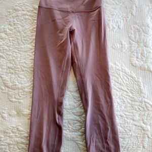 Quarter length leggings (20 inches)